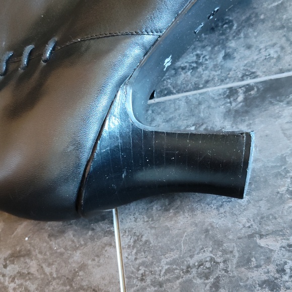 Leather booties - Picture 3 of 5